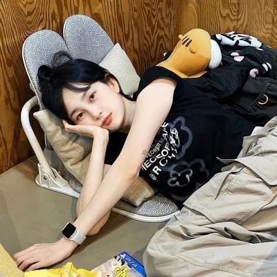 与我为邻 在线观看封面