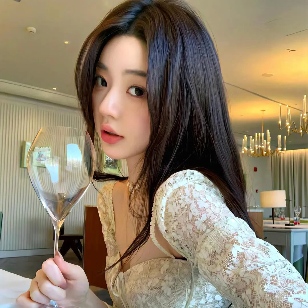 以泥为妆 在线观看封面
